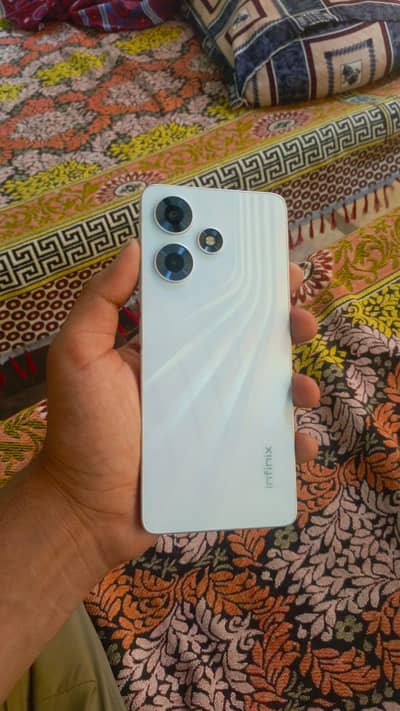 infnix ho 30 complete Box 8/128 condition 10/10