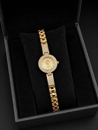Elegant Golden Ladies Watch