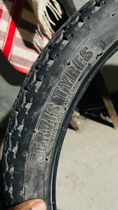 4 plai tyre for sale 1.5 month used only