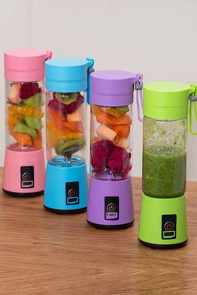 Mini Portable Juicer Blender – 380ml, 6 Blades
