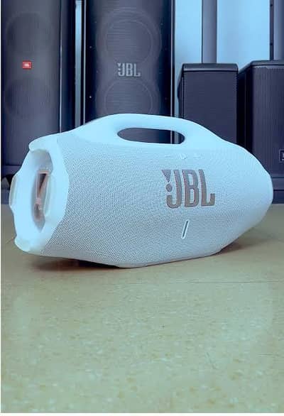 JBL BOOM BOX 4