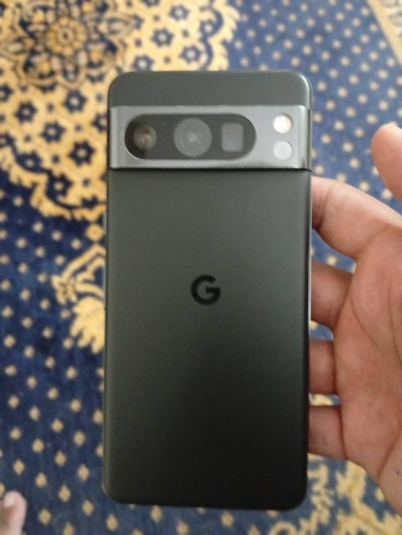 Google Pixel 8 Pro 4