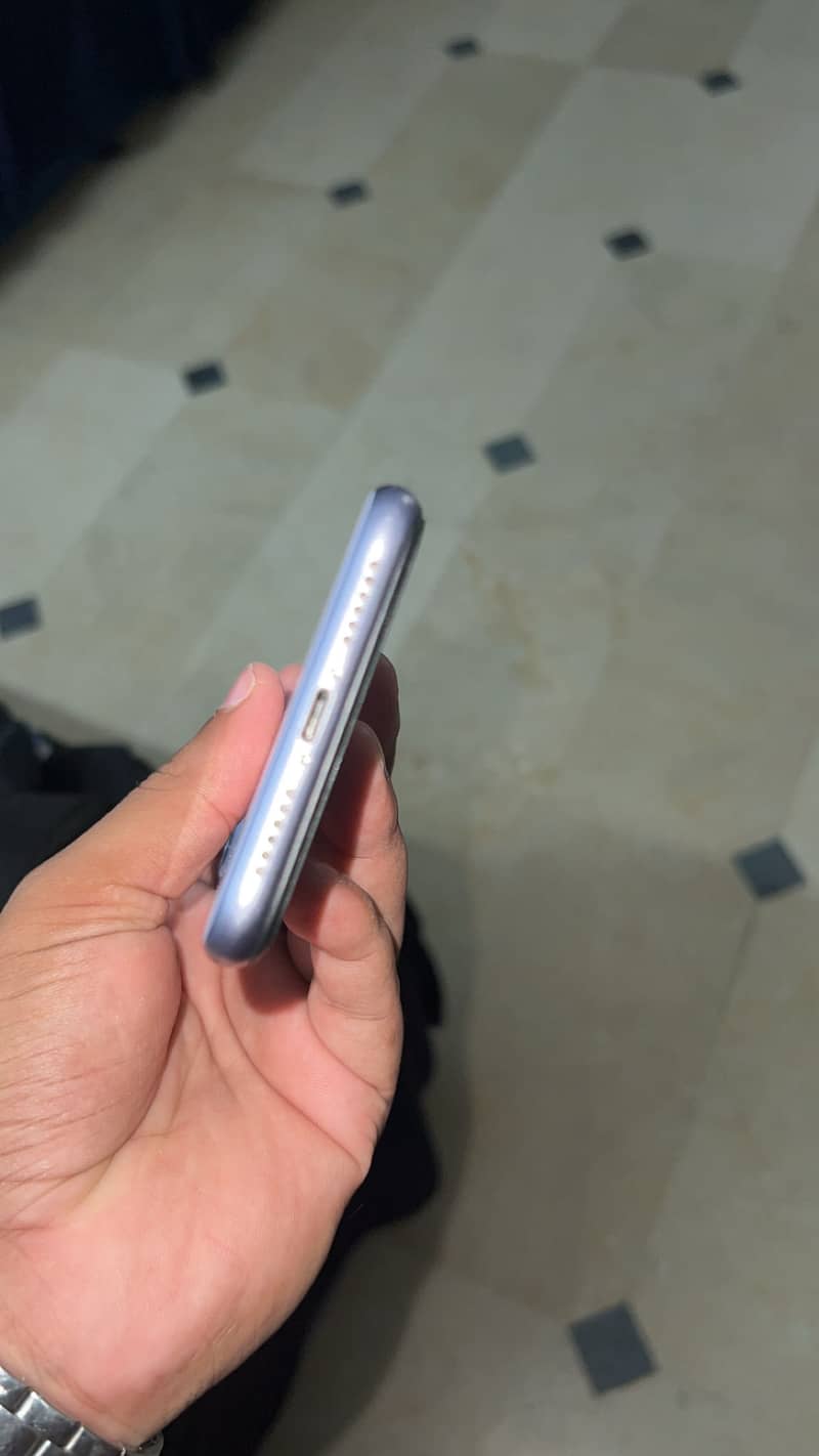 Apple iPhone 11 1