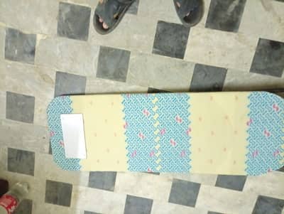 Ironing pad, standless, you have to place it on a surface like a table