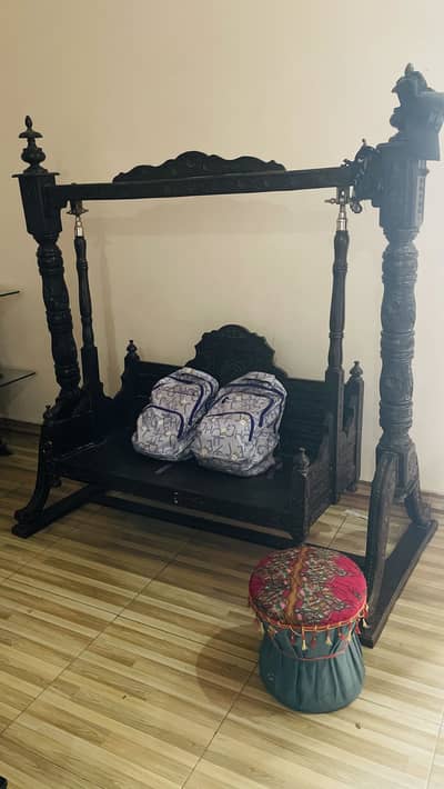 jhula pure wood ka