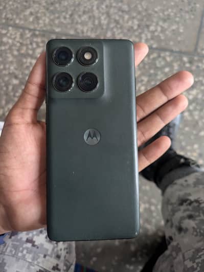 motorola edge 2025