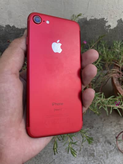 Apple iPhone 7