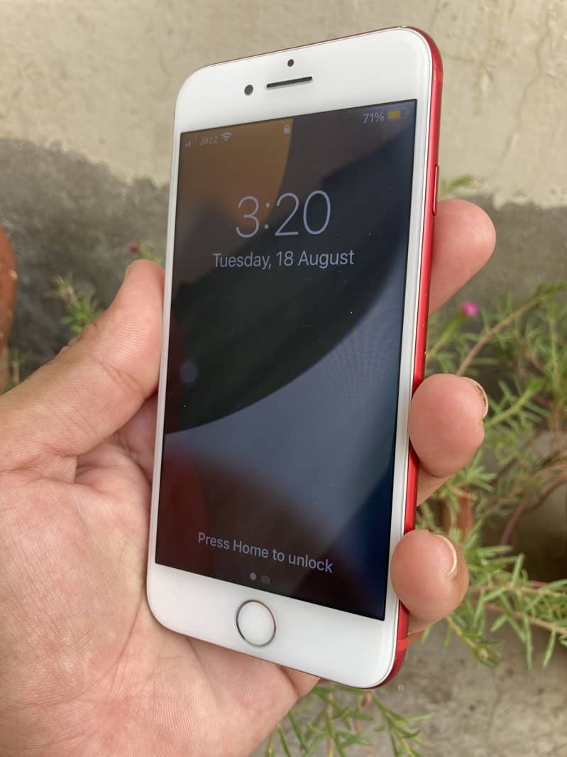 Apple iPhone 7 2