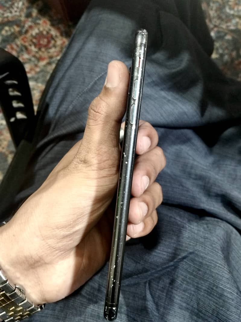 Apple iPhone 7 Plus 1