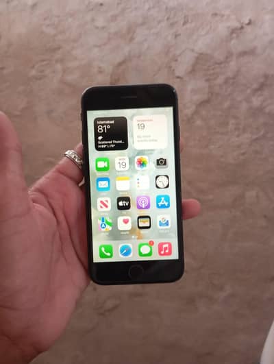 iPhone 7 sale