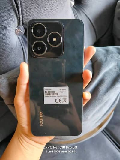 Realme C61