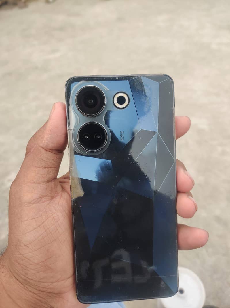 Tecno CAMON 20 Pro 0