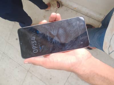 Itel City 100
