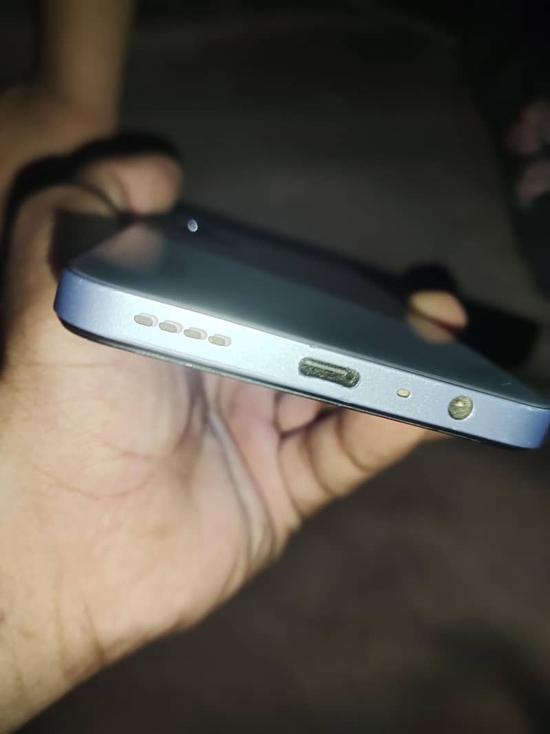 Realme C65 3