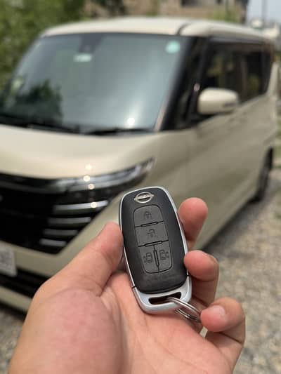 Nissan Roox 2023