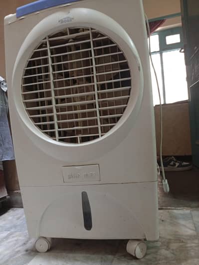 boss air cooler for urgent sake. Minimum price.