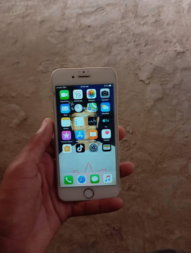 Apple iPhone 6 2