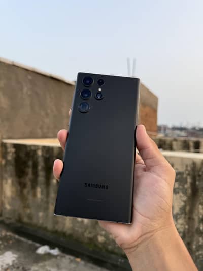 Samsung S22 Ultra 12/256