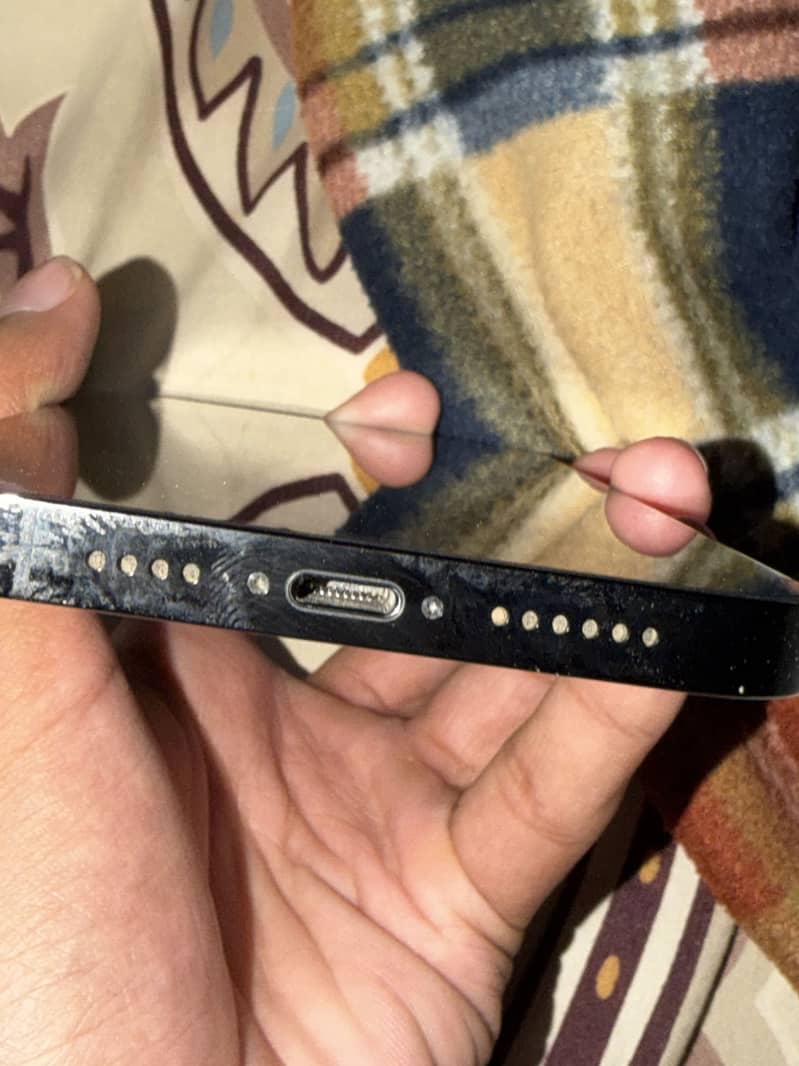 Apple iPhone 14 Pro Max 4