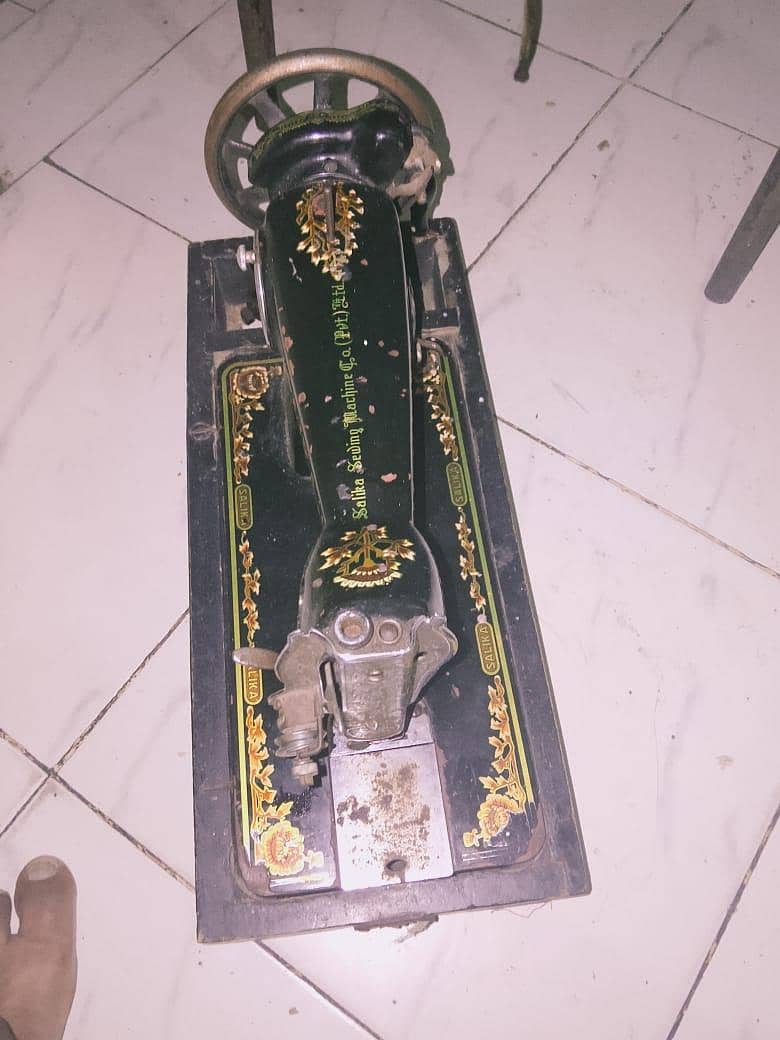 new condition silai machine 2