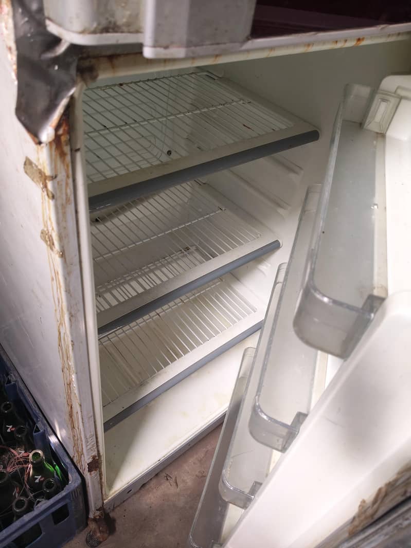dawlance frige 1