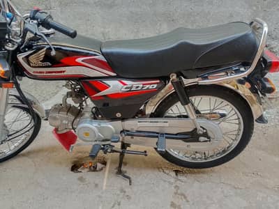 Honda cd 70 2025