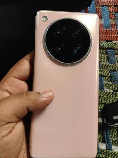 Infinix Zero 40