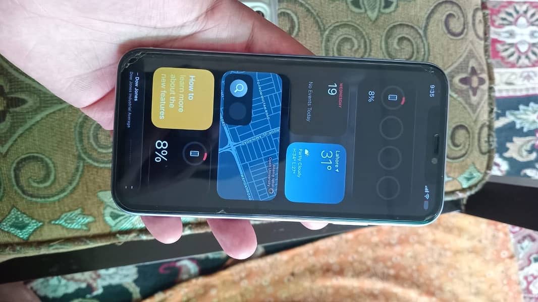 Apple iPhone 11 2
