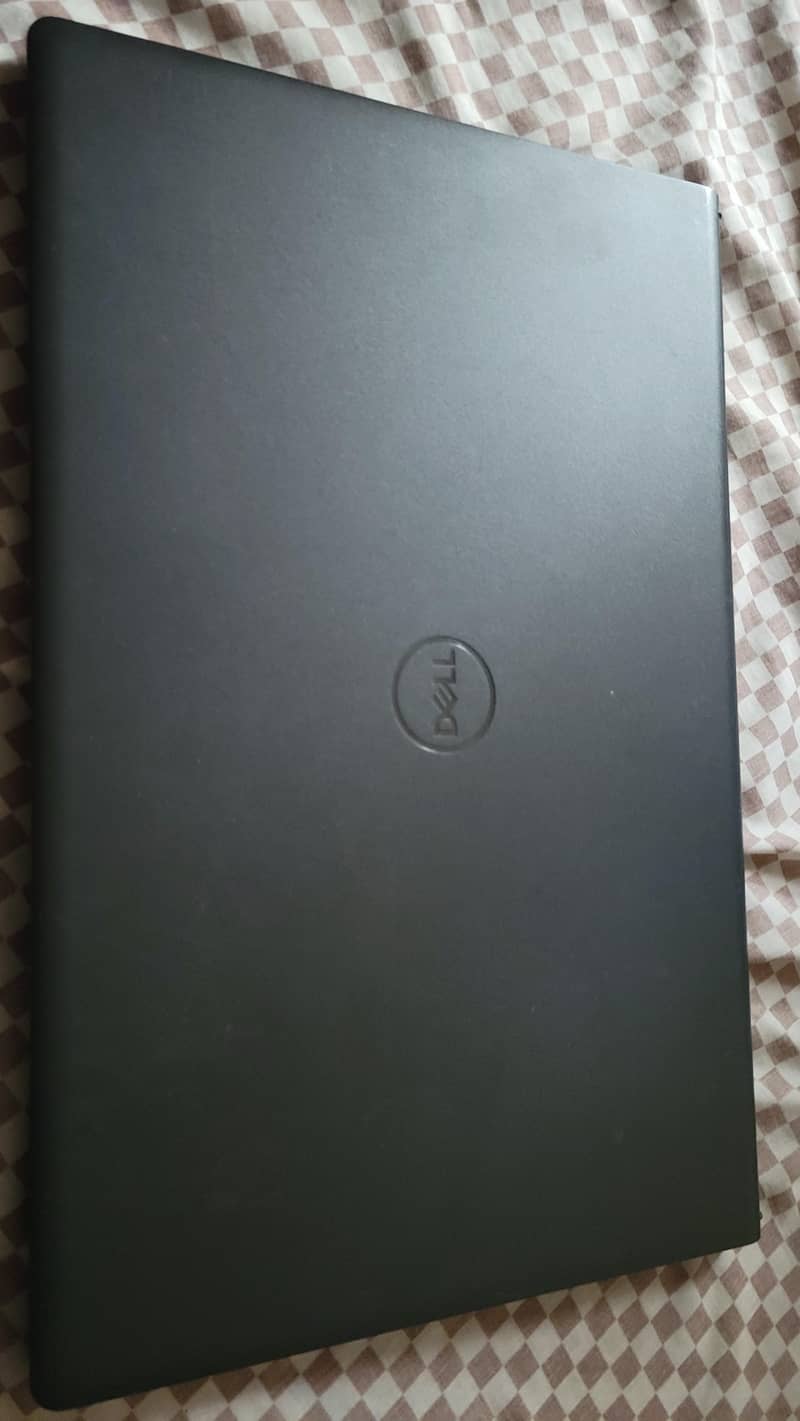 Dell Vostro 3510 0