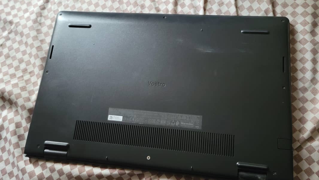 Dell Vostro 3510 2