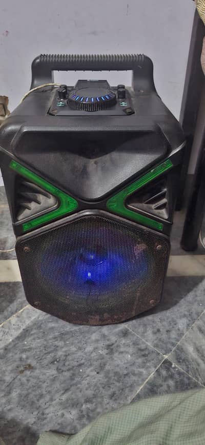 2 mehfil speakers