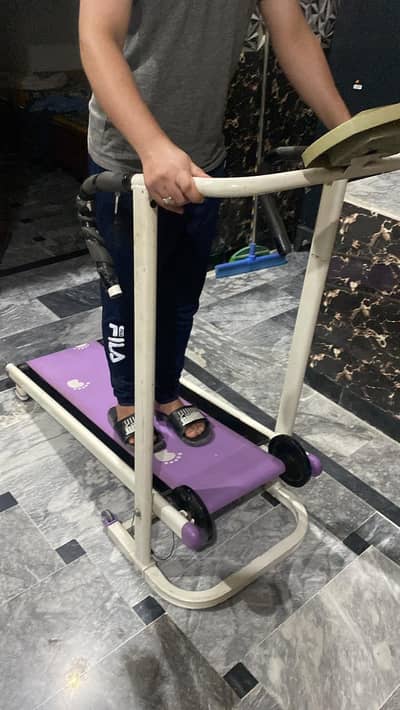 Manual Treadmill – Excellent Working Condition