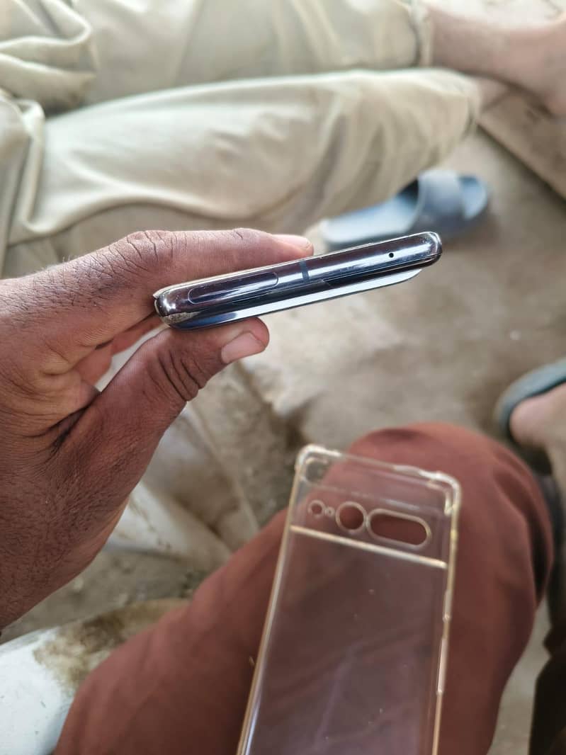 Google Pixel 7 Pro 4