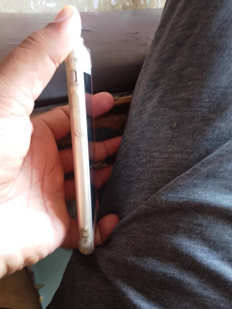 Apple iPhone 6 3
