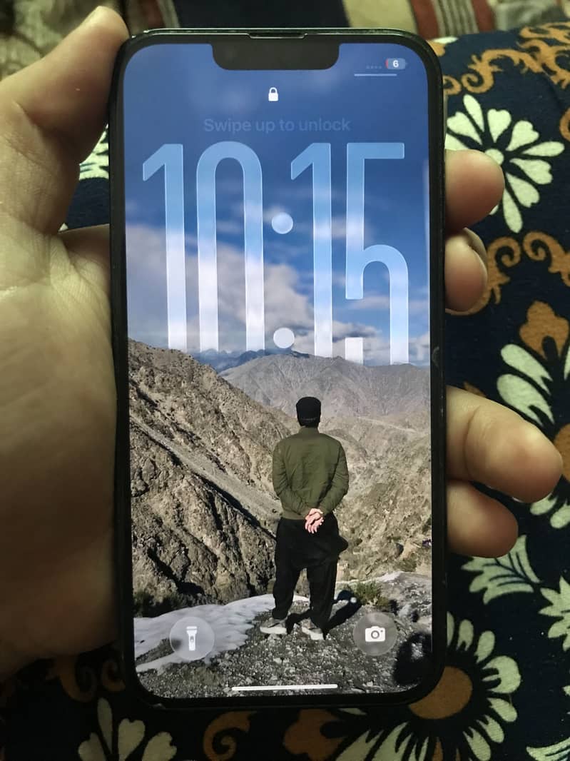 Apple iPhone 13 1