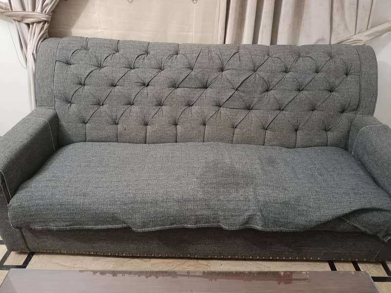 7 senator Sofa 1
