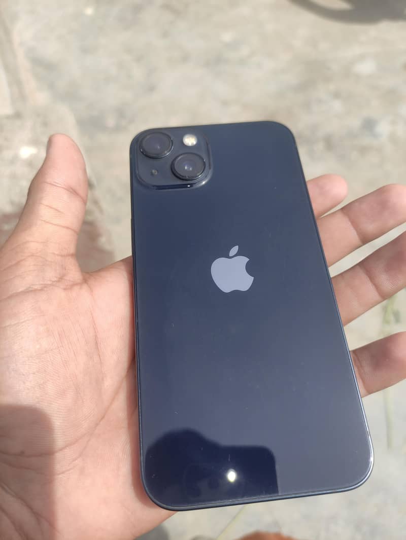 Apple iPhone 13 0