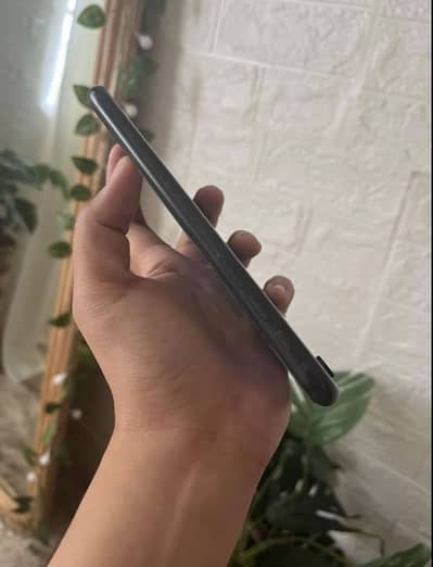 Apple iPhone XR