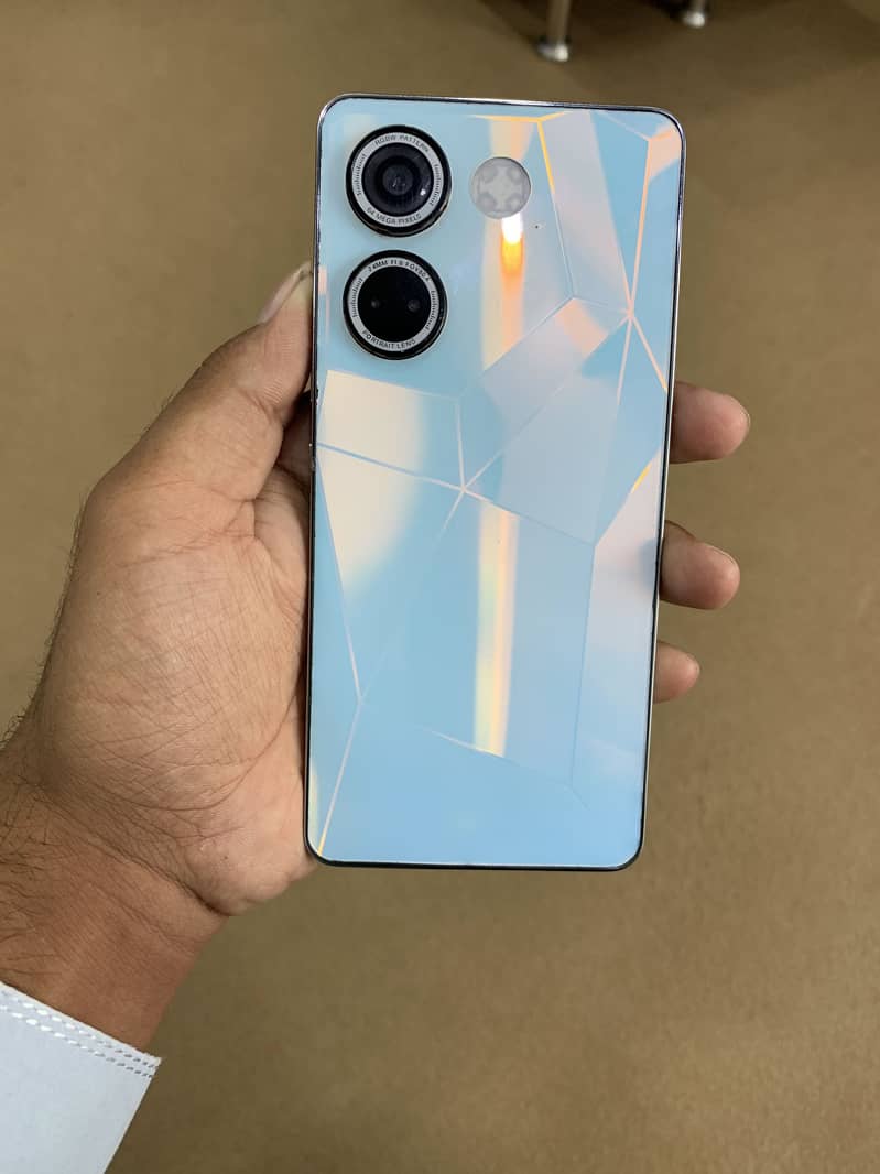 Tecno CAMON 20 0