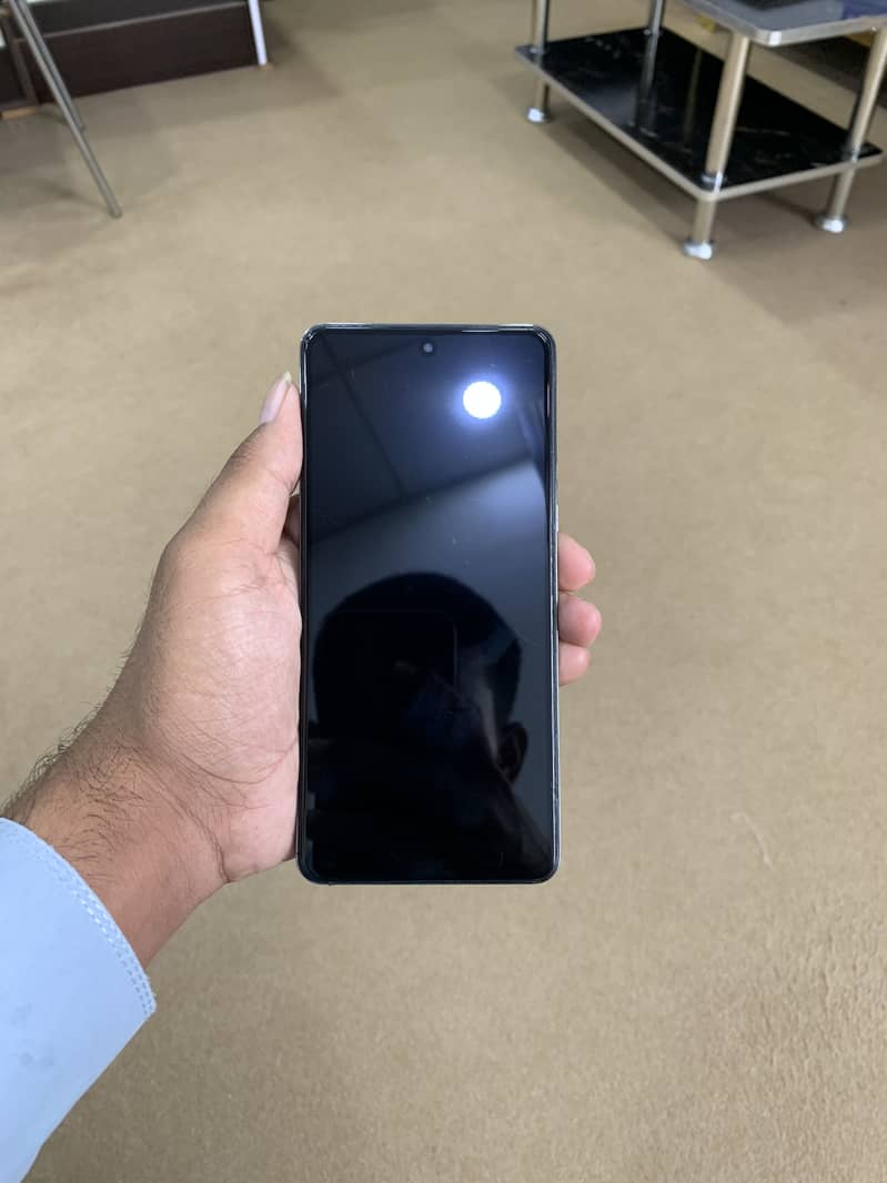 Tecno CAMON 20 2