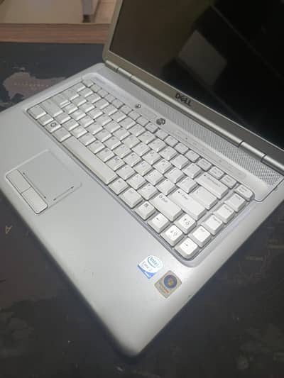 Dell Inspiron 1525 Special Edition Core 2DO 4GB Ram 160GB HDD