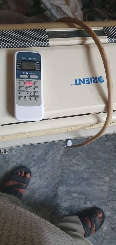 1 ton ac imported set ha japani all ok gas fill with fitting pipe
