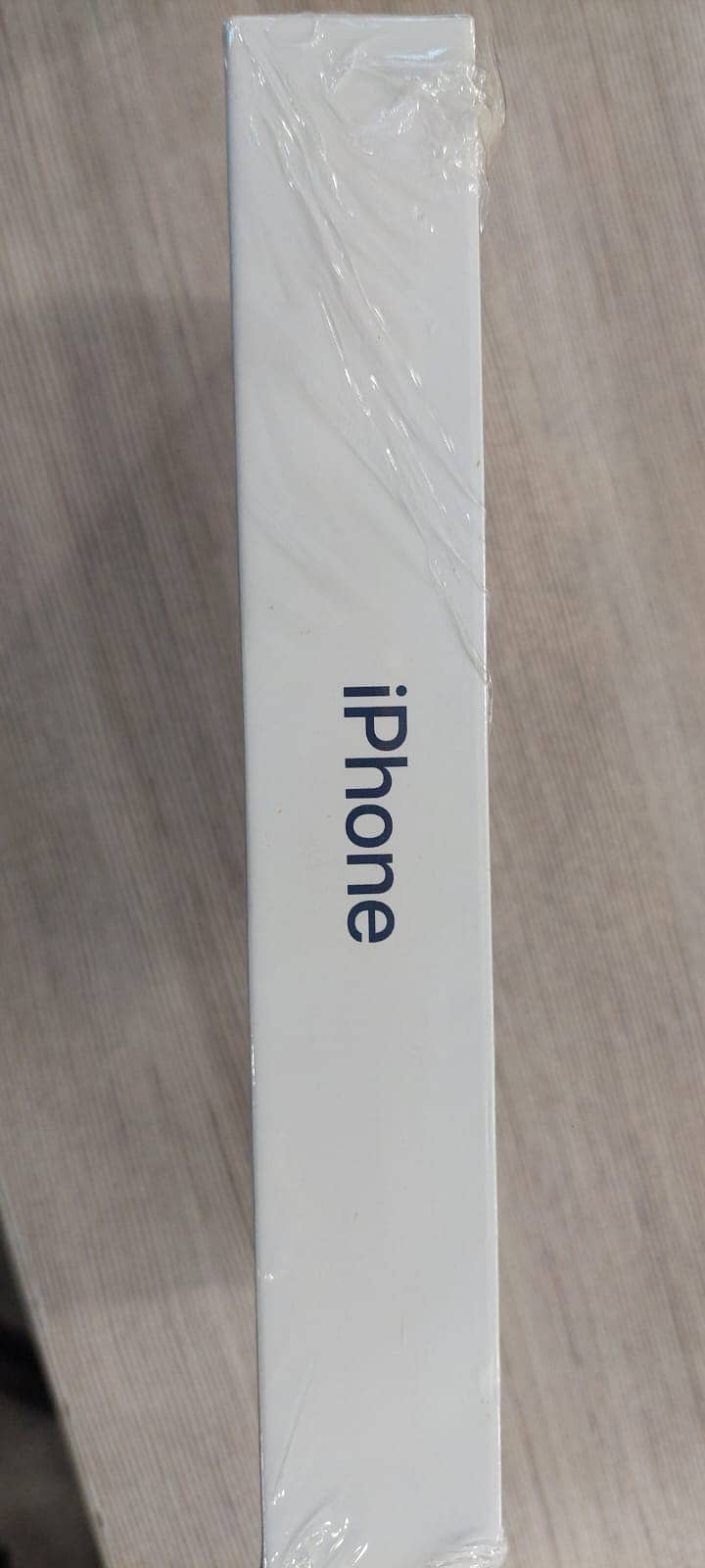 Apple iPhone 17 Pro Max 4