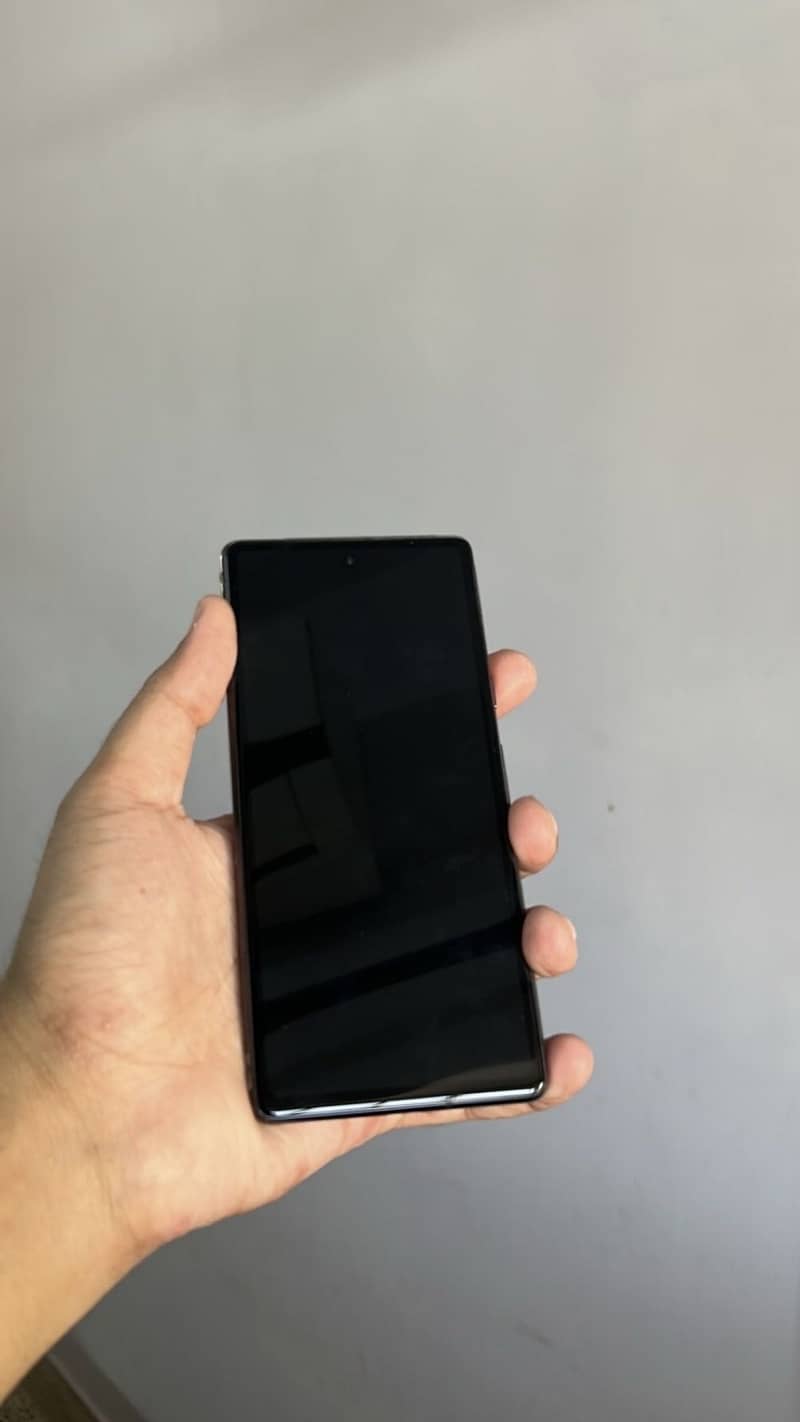 Google Pixel 7a 4