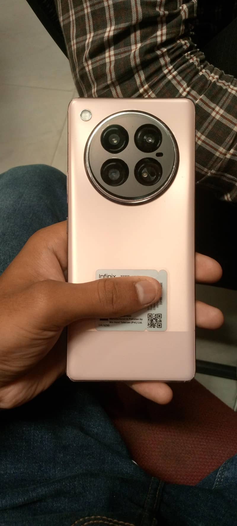 Infinix Zero 40 4