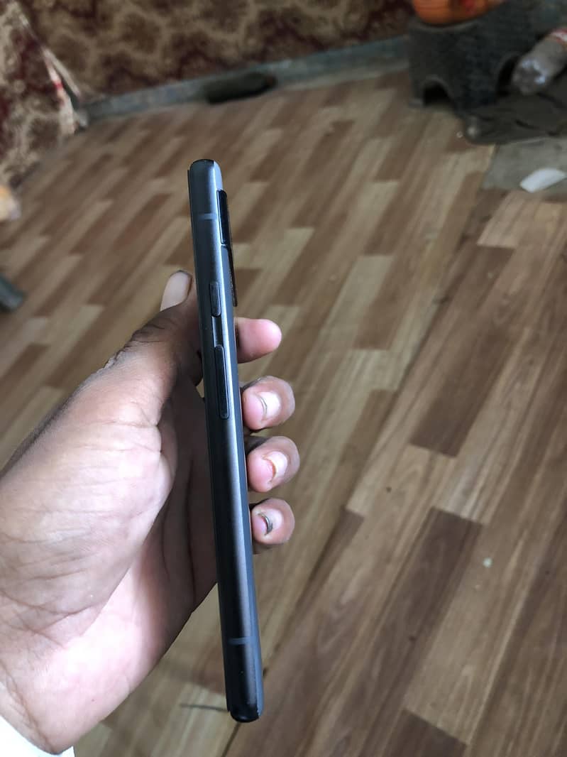 Google Pixel 6a 1