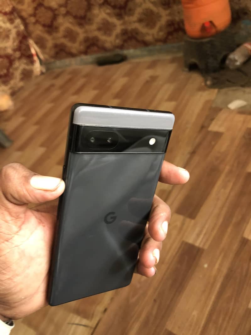 Google Pixel 6a 4