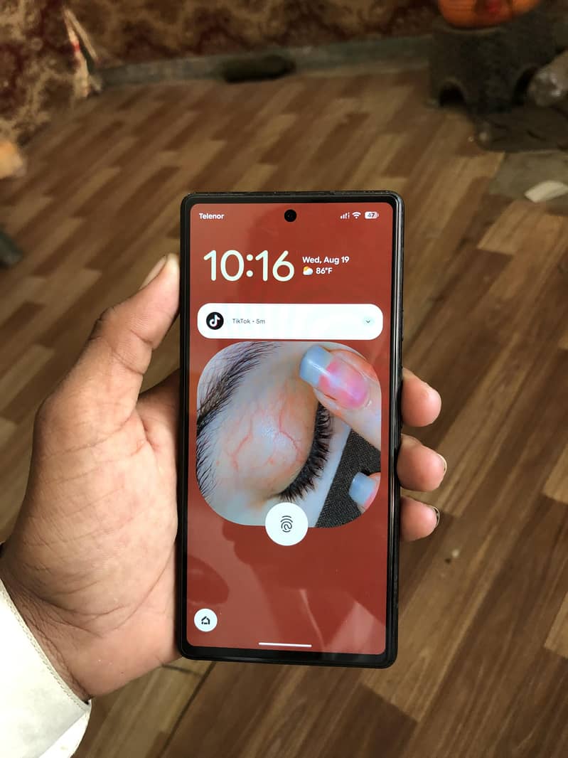 Google Pixel 6a 5