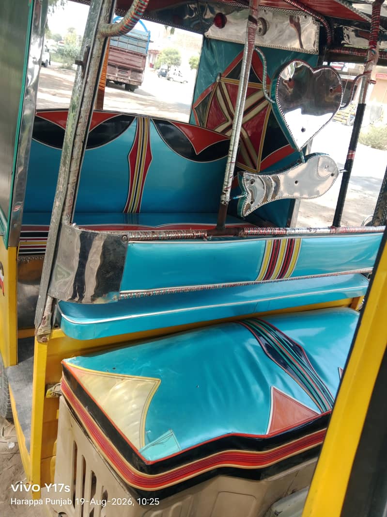 Auto rickshaw 2