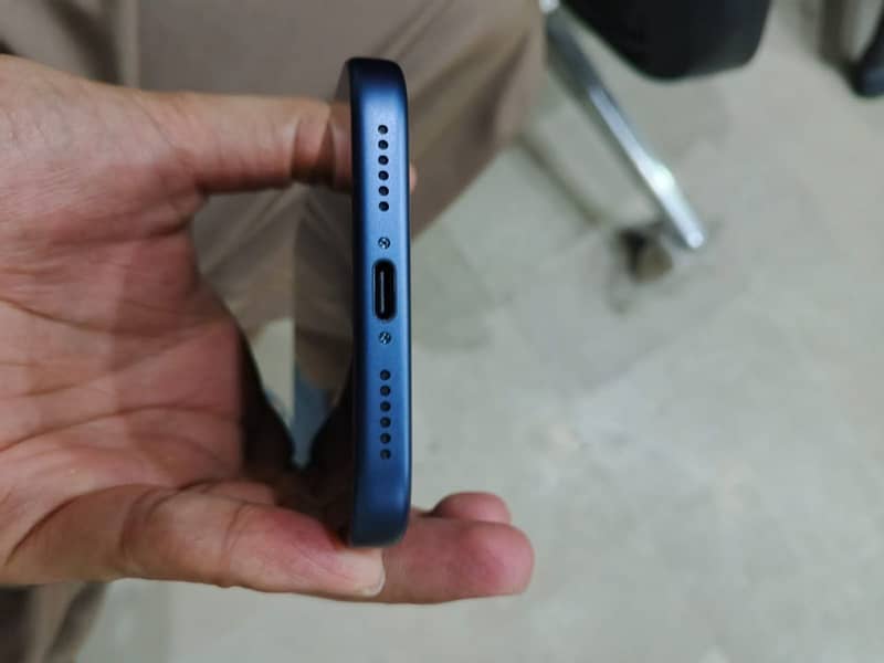 Apple iPhone 17 Pro Max 256GB – Non PTA 4